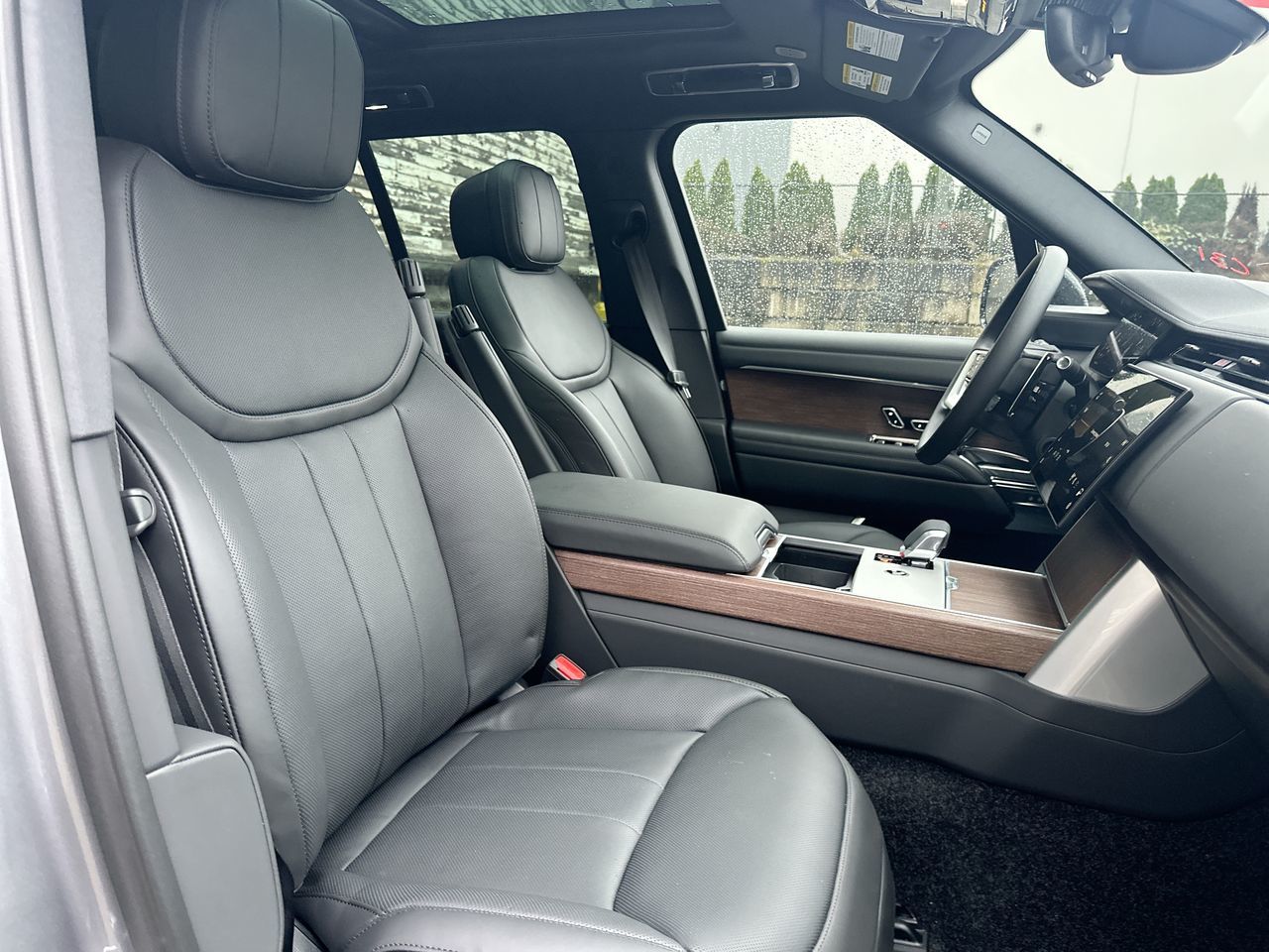 2025 Land Rover RANGE ROVER Mild Hybrid in Vancouver, British Columbia