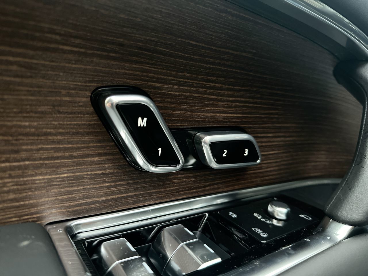 2025 Land Rover RANGE ROVER Mild Hybrid in Vancouver, British Columbia