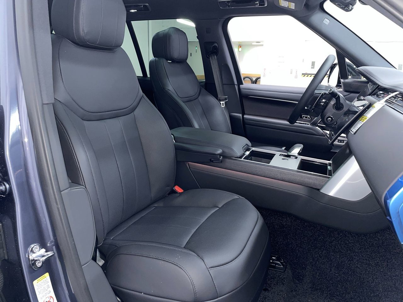 2025 Land Rover RANGE ROVER Mild Hybrid in Vancouver, British Columbia