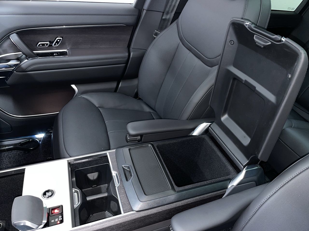 2025 Land Rover RANGE ROVER Mild Hybrid in Vancouver, British Columbia