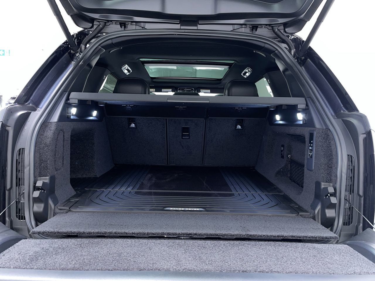 2025 Land Rover RANGE ROVER Mild Hybrid in Vancouver, British Columbia