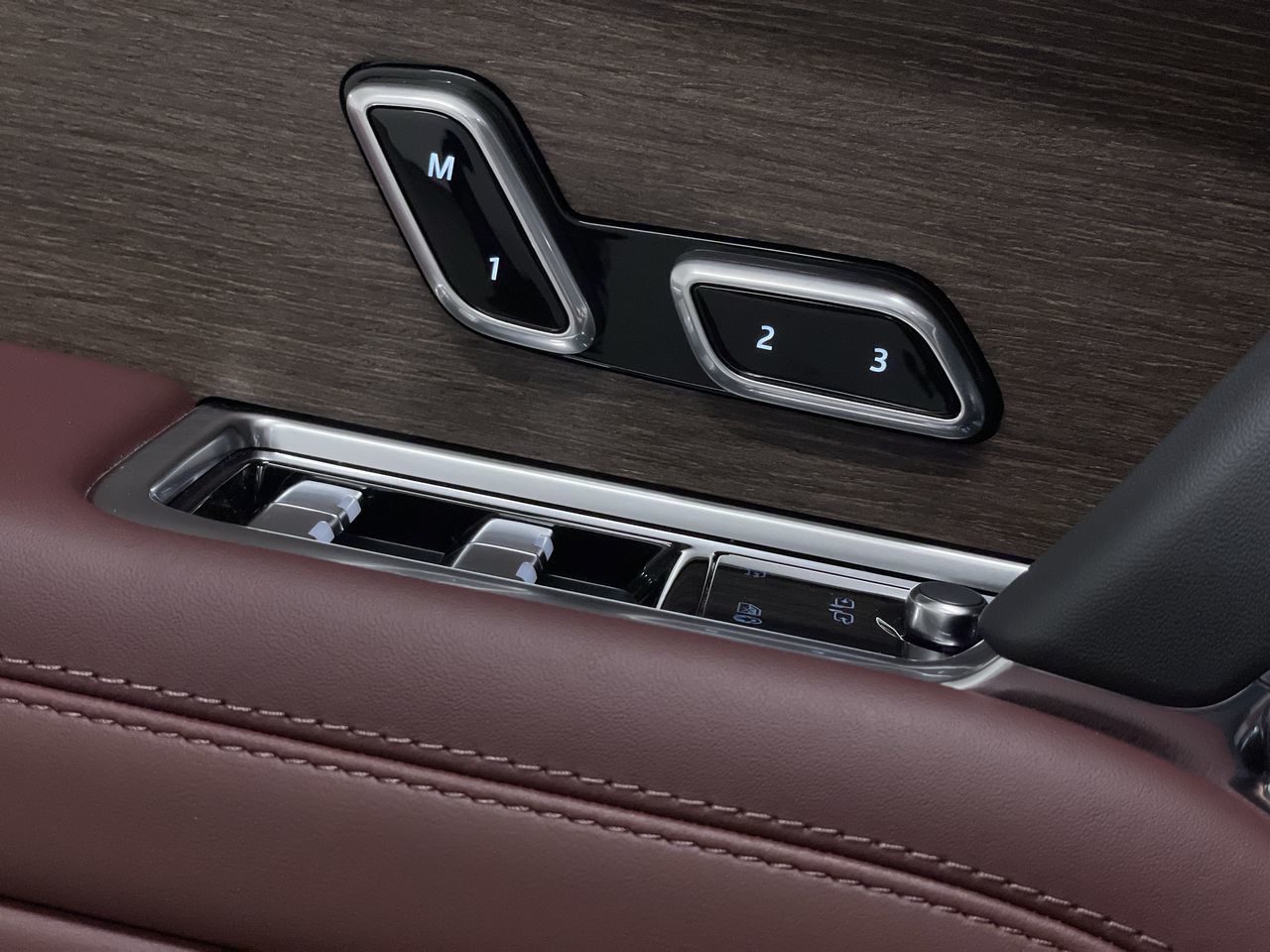 2025 Land Rover RANGE ROVER Mild Hybrid in Vancouver, British Columbia