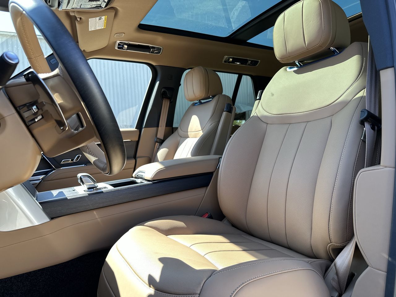 2025 Land Rover RANGE ROVER Mild Hybrid in Vancouver, British Columbia