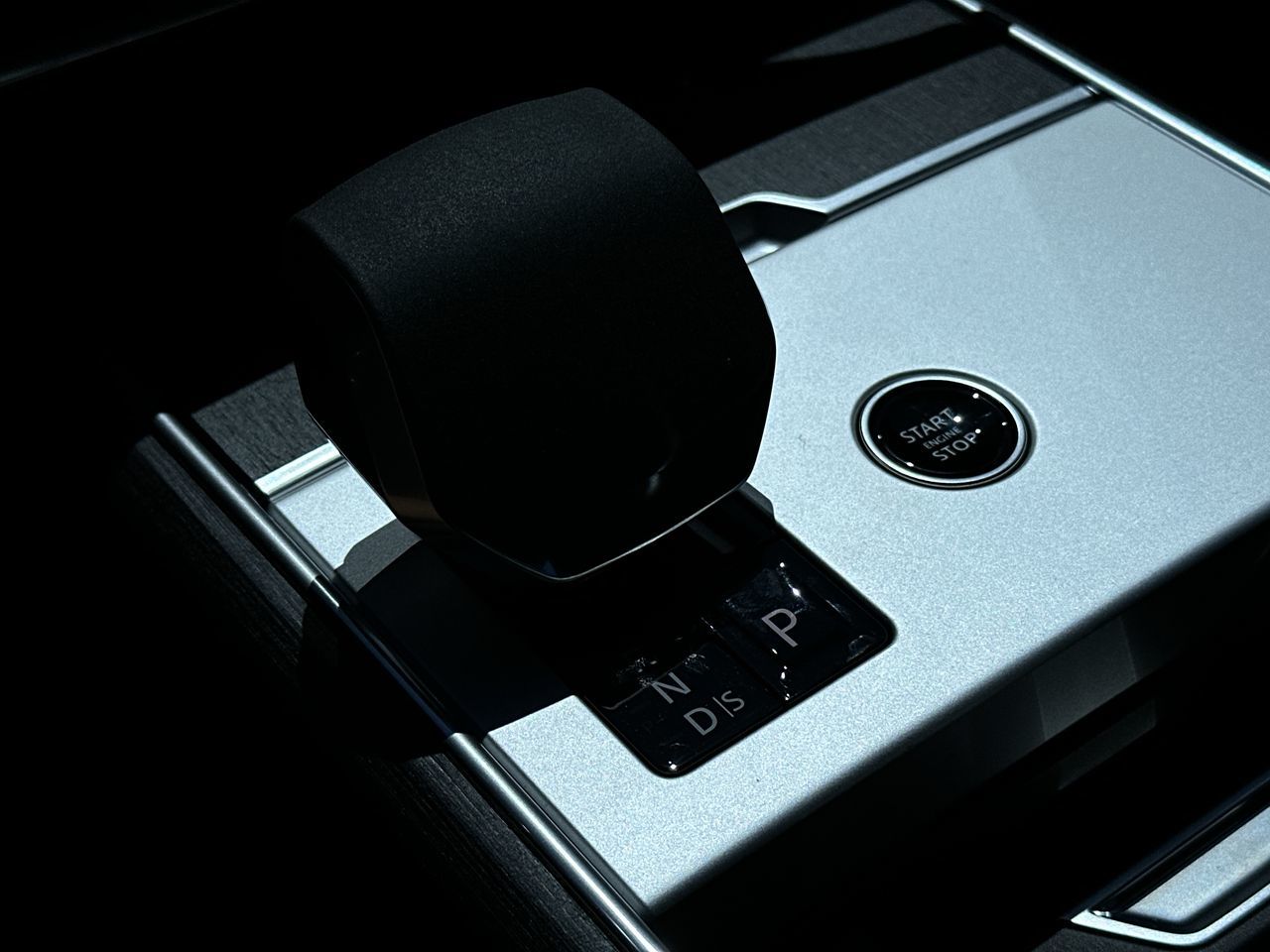 2025 Land Rover RANGE ROVER Mild Hybrid in Vancouver, British Columbia