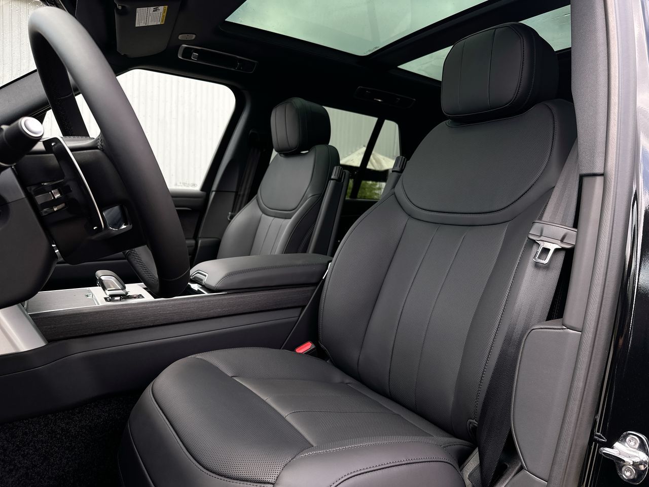 2025 Land Rover RANGE ROVER Mild Hybrid in Vancouver, British Columbia