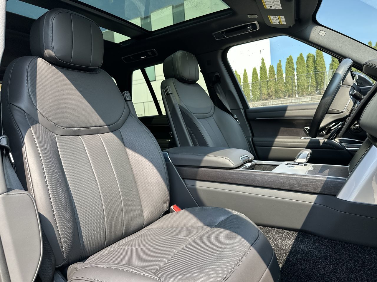 2025 Land Rover RANGE ROVER Mild Hybrid in Vancouver, British Columbia