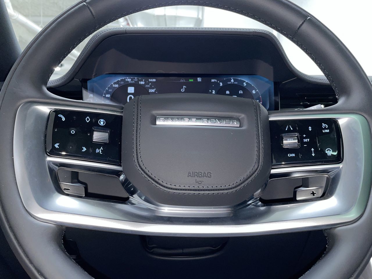 2025 Land Rover RANGE ROVER Mild Hybrid in Vancouver, British Columbia