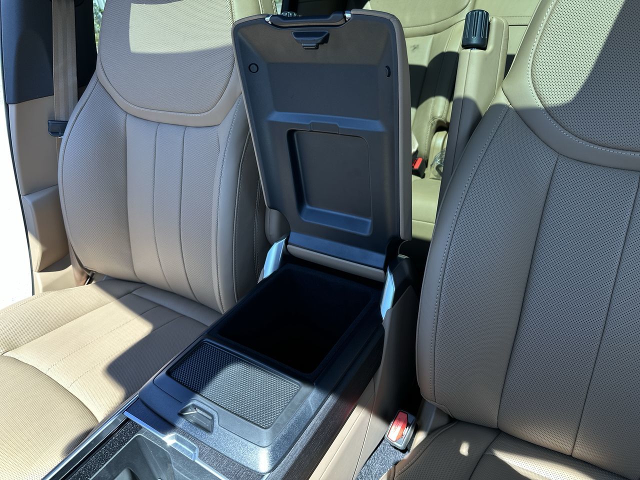 2025 Land Rover RANGE ROVER Mild Hybrid in Vancouver, British Columbia