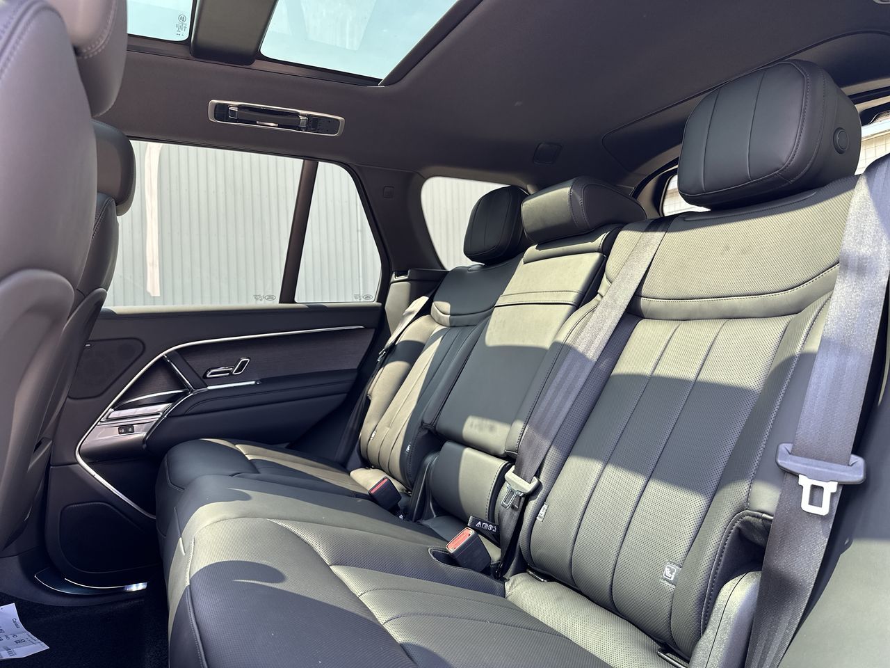 2025 Land Rover RANGE ROVER Mild Hybrid in Vancouver, British Columbia