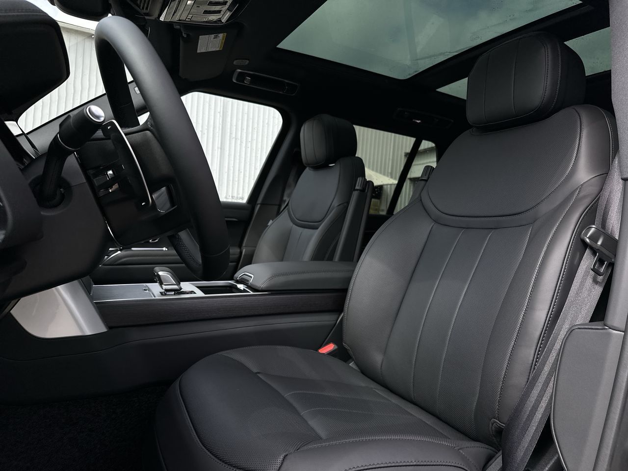 2025 Land Rover RANGE ROVER Mild Hybrid in Vancouver, British Columbia