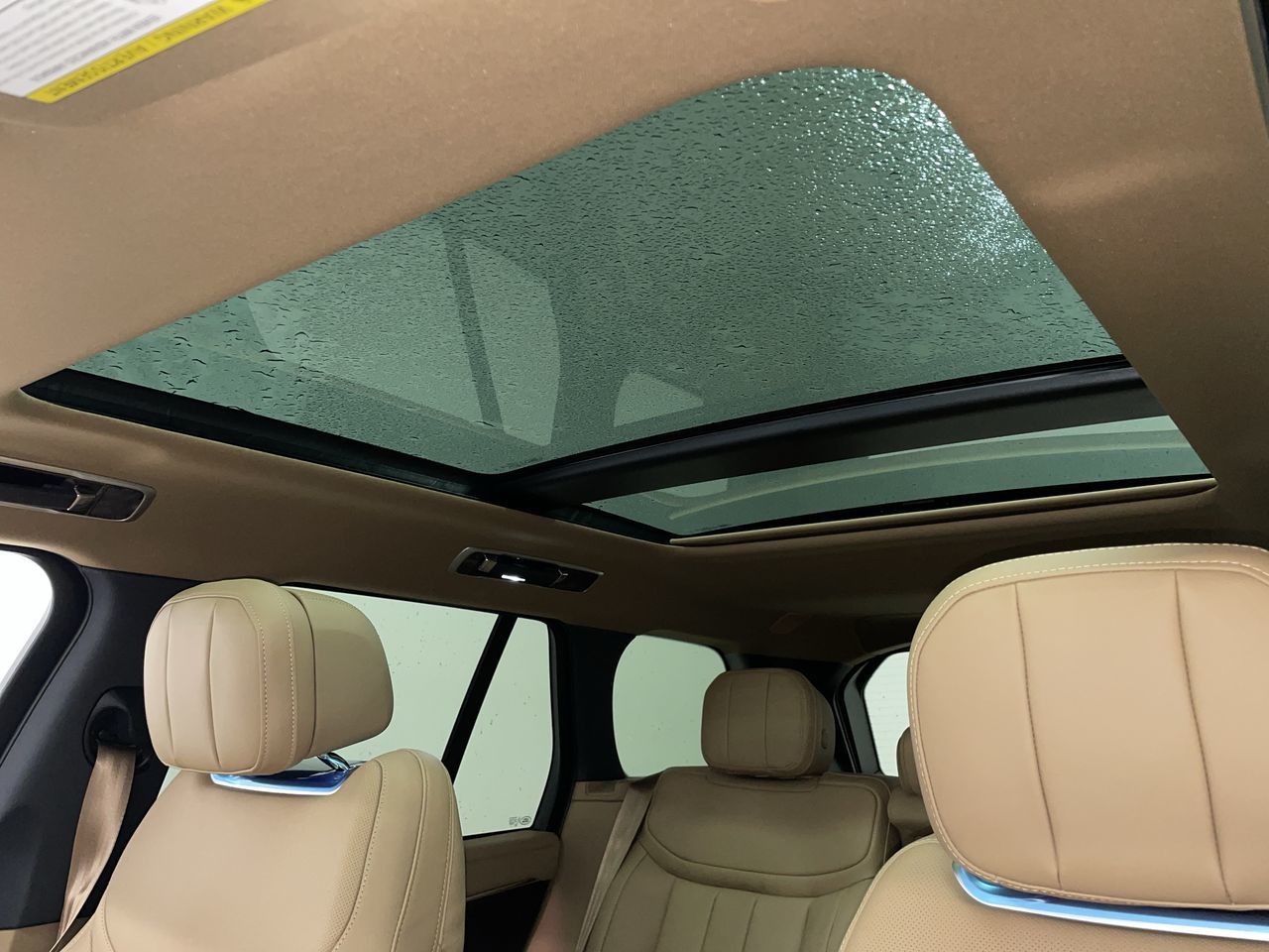 2025 Land Rover Range Rover Mild Hybrid in Vancouver, British Columbia