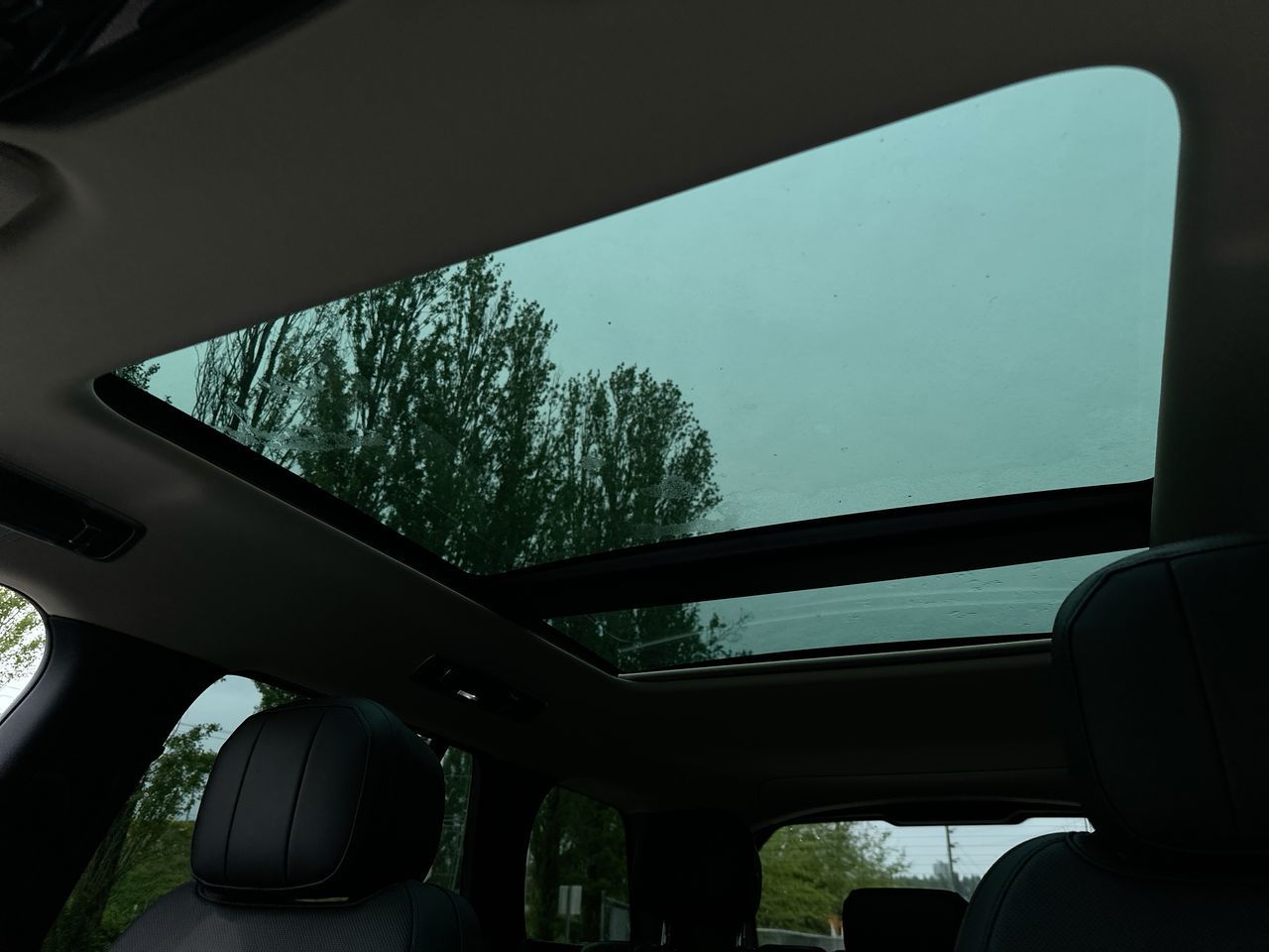 2025 Land Rover RANGE ROVER Plug-in Hybrid in Vancouver, British Columbia