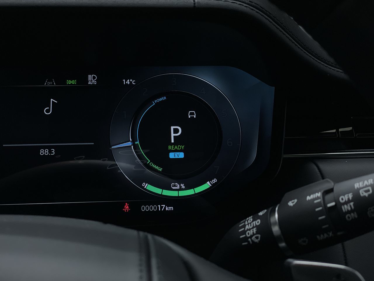 2025  Range Rover Plug-in Hybrid