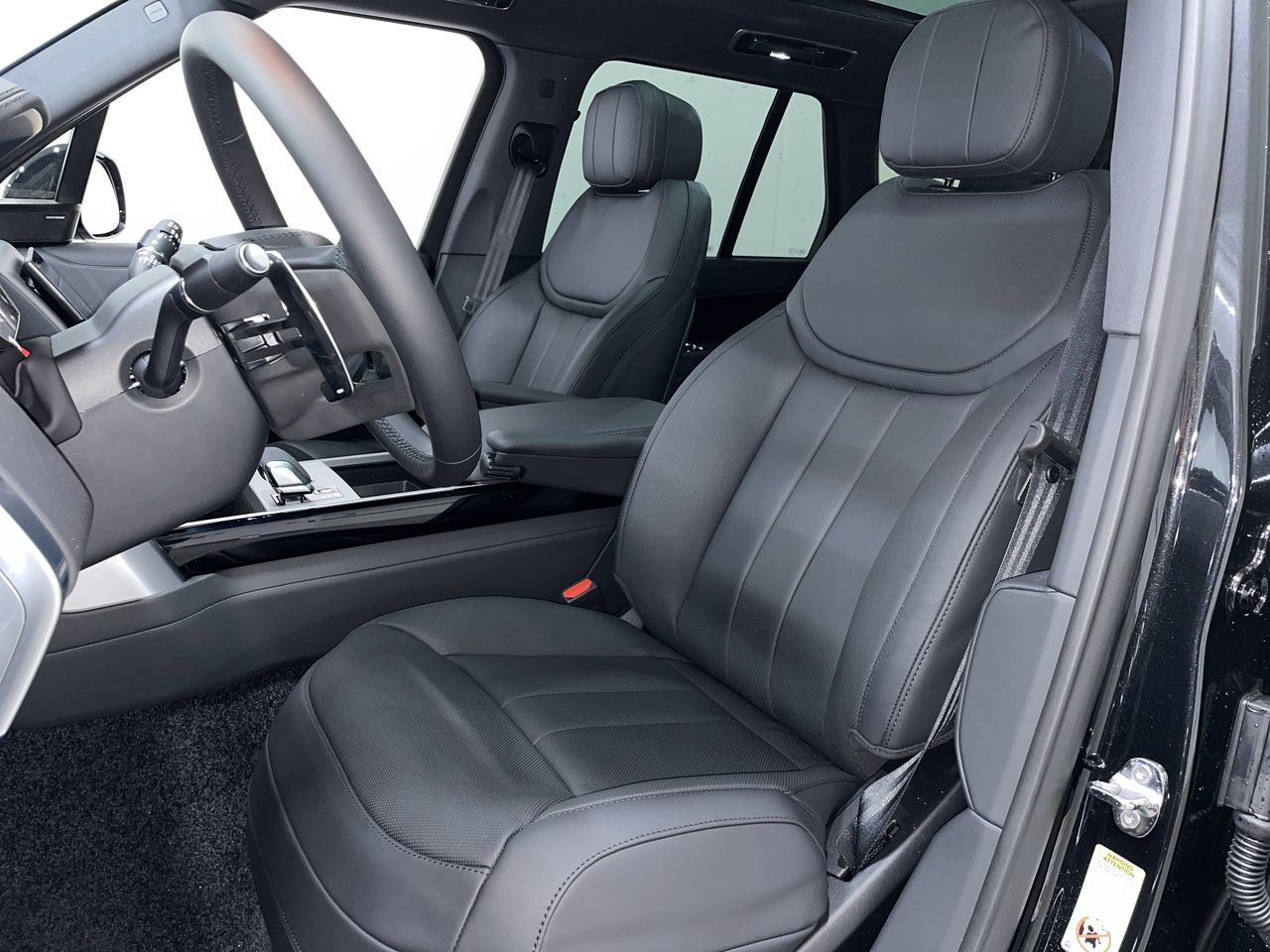 2025  Range Rover Plug-in Hybrid