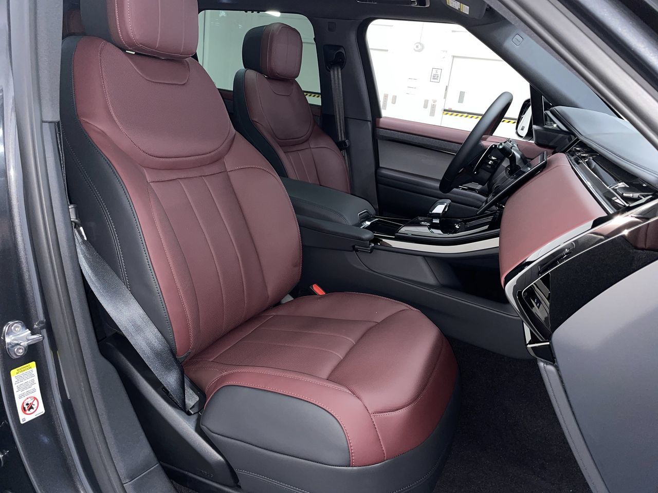 2025 Land Rover RANGE ROVER SPORT MHEV in Vancouver, British Columbia