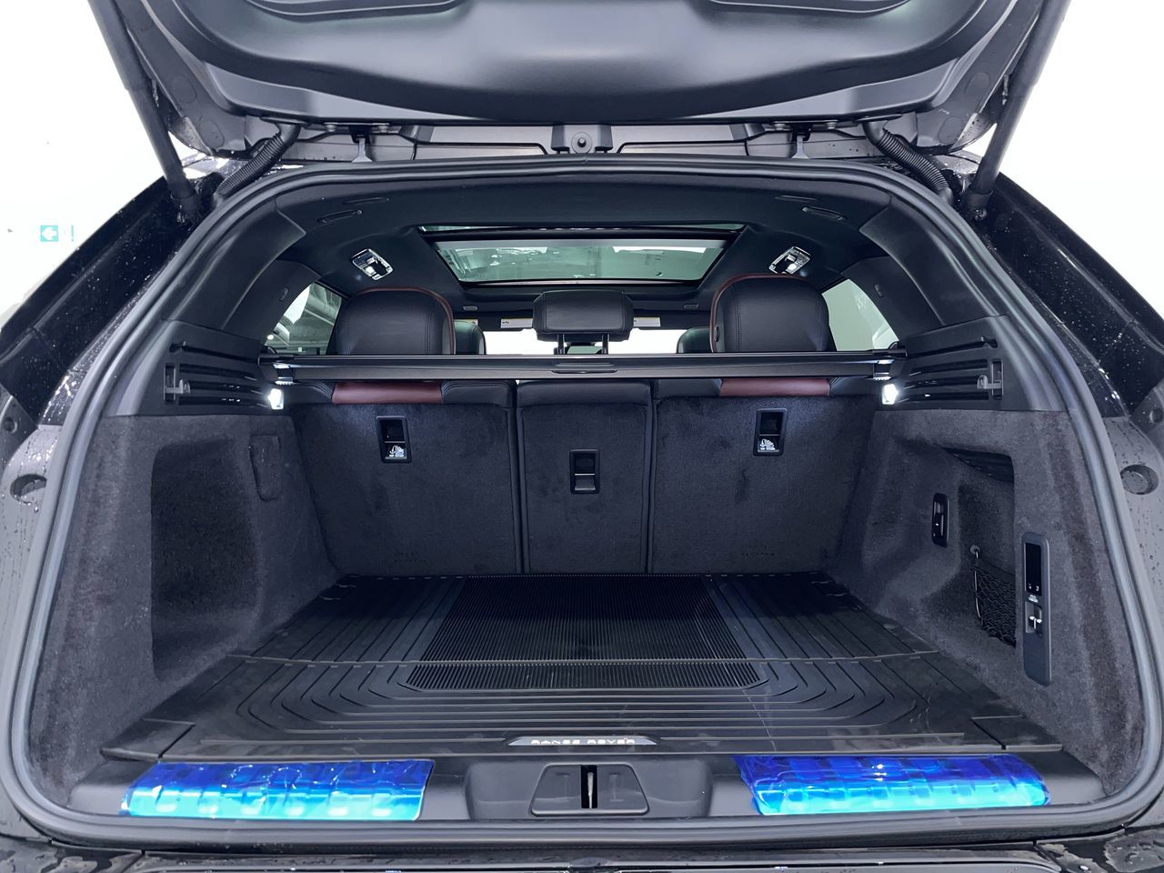 2025 Land Rover RANGE ROVER SPORT MHEV in Vancouver, British Columbia