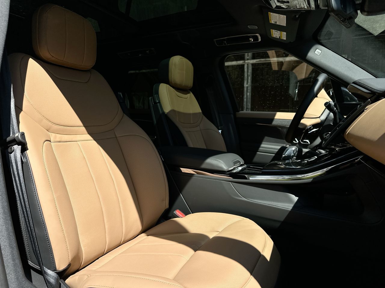 2025 Land Rover RANGE ROVER SPORT Mild Hybrid in Vancouver, British Columbia