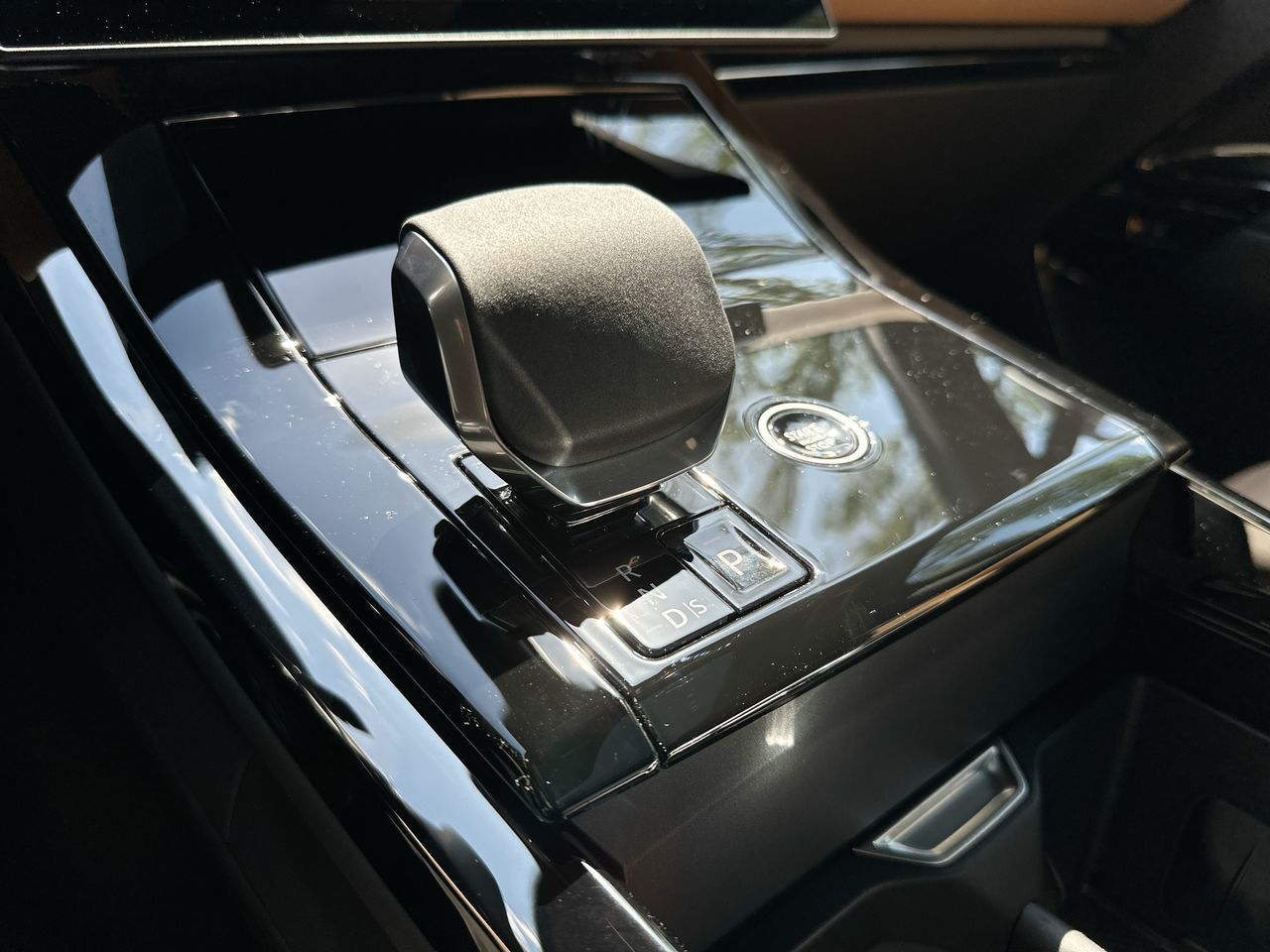 2025 Land Rover RANGE ROVER SPORT Mild Hybrid in Vancouver, British Columbia