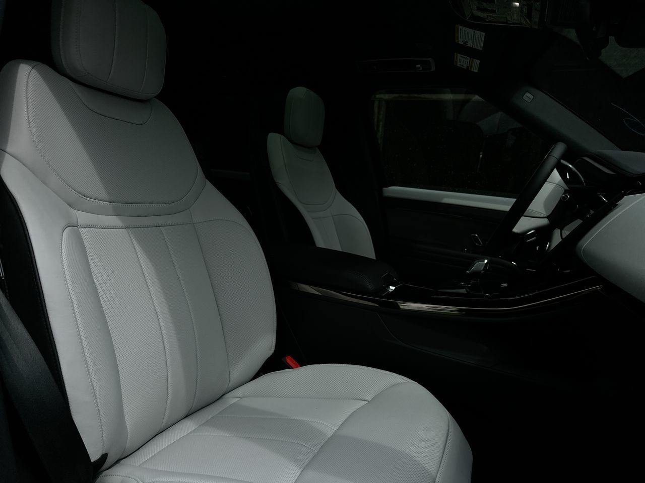 2025 Land Rover RANGE ROVER SPORT Mild Hybrid in Vancouver, British Columbia