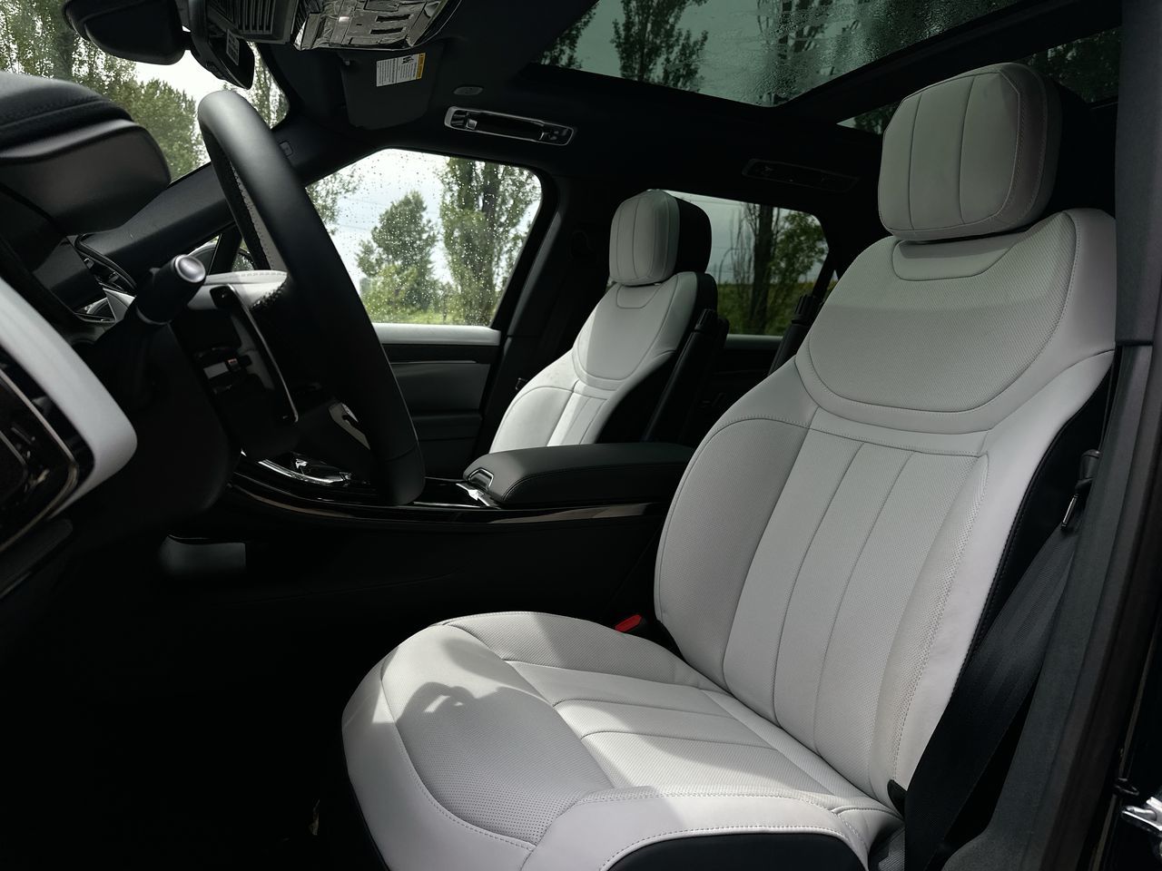 2025 Land Rover RANGE ROVER SPORT Mild Hybrid in Vancouver, British Columbia