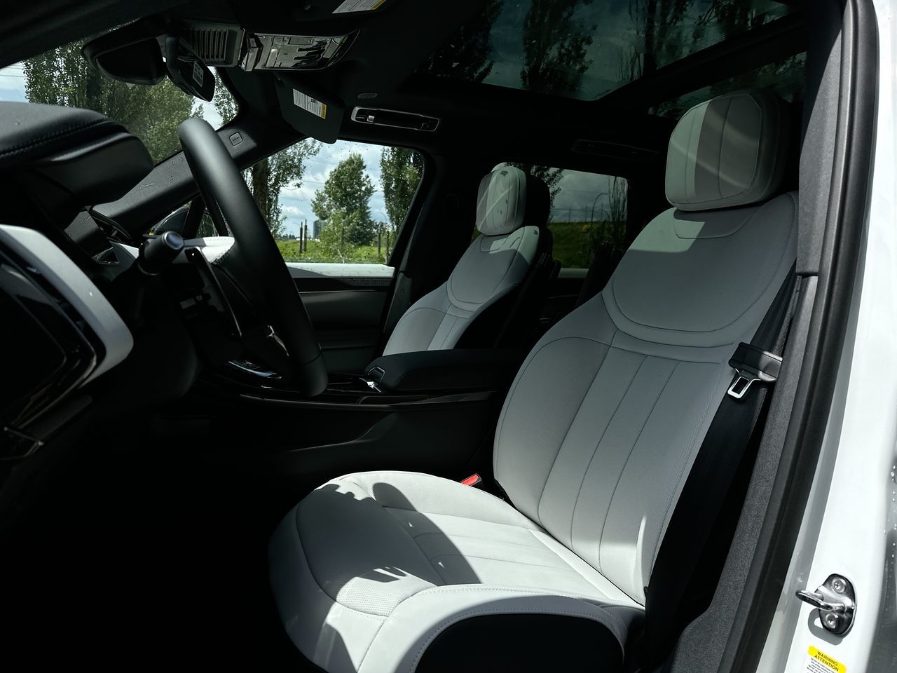 2025 Land Rover RANGE ROVER SPORT Mild Hybrid in Vancouver, British Columbia