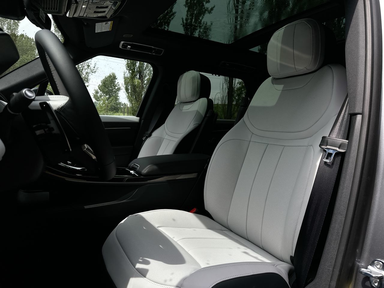 2025 Land Rover RANGE ROVER SPORT Mild Hybrid in Vancouver, British Columbia