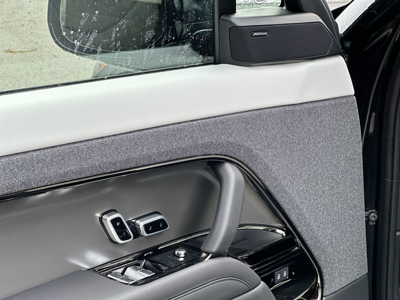 2025 Land Rover RANGE ROVER SPORT Mild Hybrid in Vancouver, British Columbia