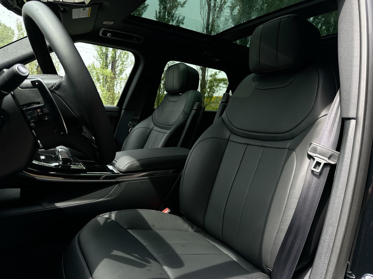 2025 Land Rover RANGE ROVER SPORT Mild Hybrid in Vancouver, British Columbia