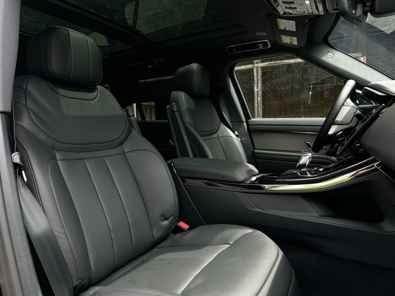 2025 Land Rover RANGE ROVER SPORT Mild Hybrid in Vancouver, British Columbia