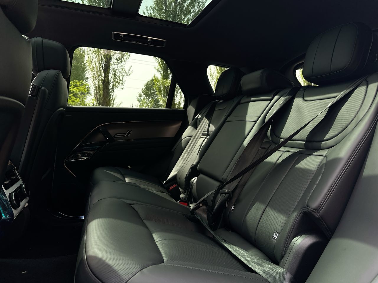 2025 Land Rover RANGE ROVER SPORT Mild Hybrid in Vancouver, British Columbia