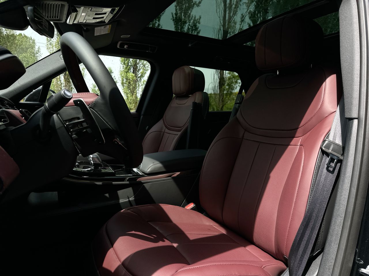 2025 Land Rover RANGE ROVER SPORT Mild Hybrid in Vancouver, British Columbia