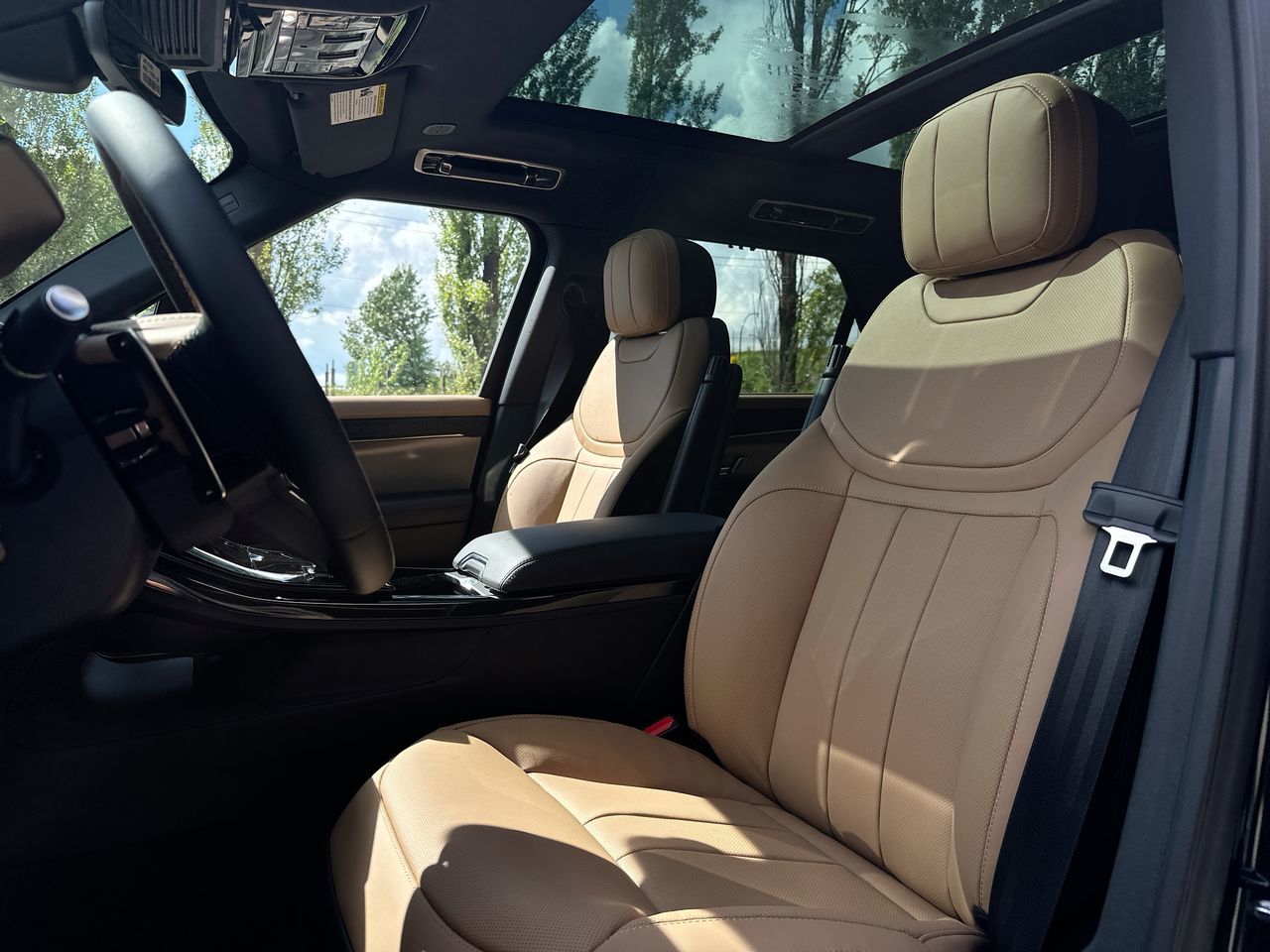 2025 Land Rover RANGE ROVER SPORT Mild Hybrid in Vancouver, British Columbia