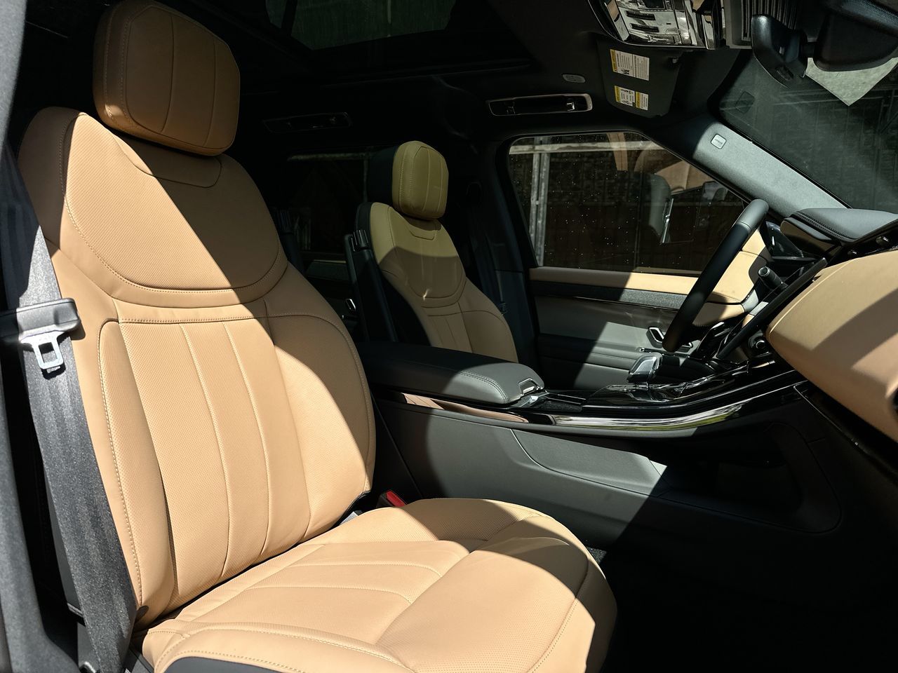 2025 Land Rover RANGE ROVER SPORT Mild Hybrid in Vancouver, British Columbia