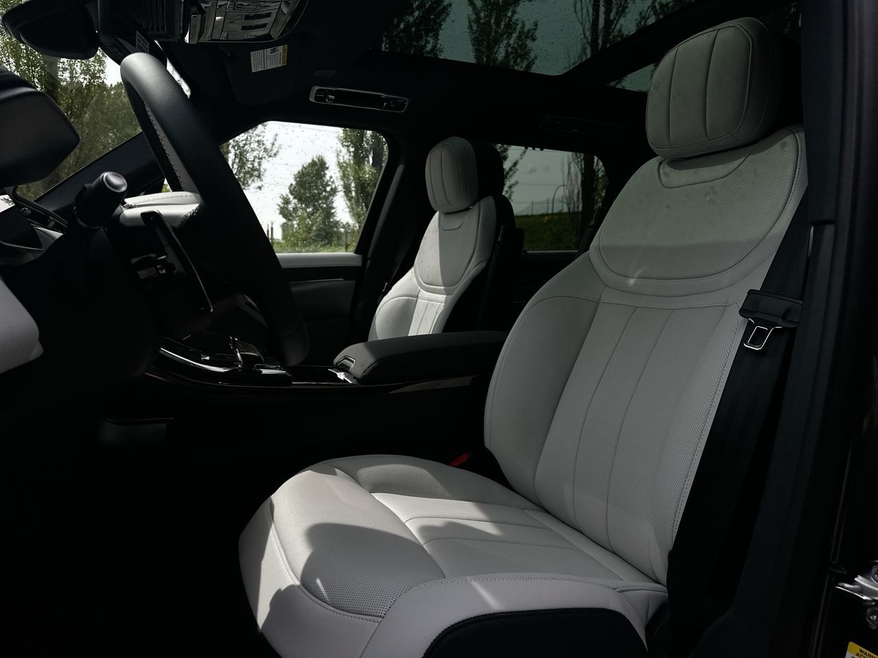2025 Land Rover RANGE ROVER SPORT Mild Hybrid in Vancouver, British Columbia