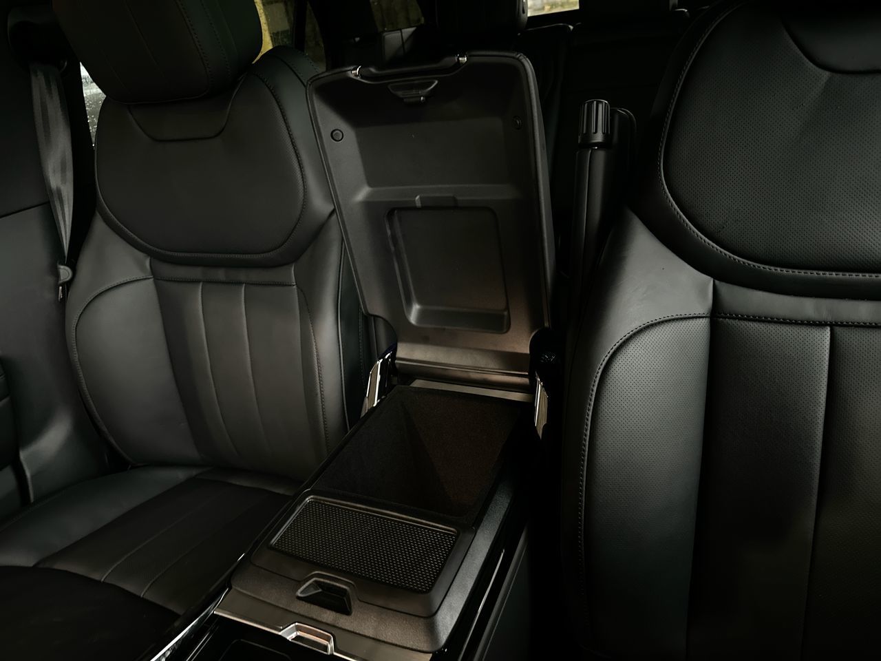 2025  Range Rover Sport Mild Hybrid