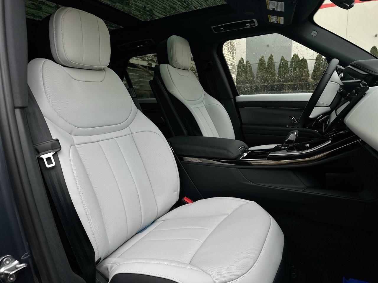 2025 Land Rover RANGE ROVER SPORT Mild Hybrid in Vancouver, British Columbia