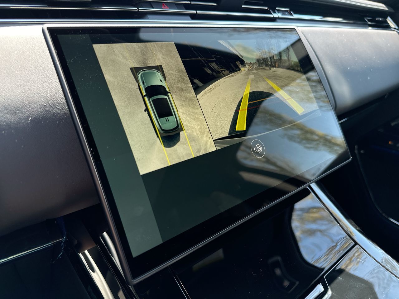 2025  Range Rover Sport Mild Hybrid