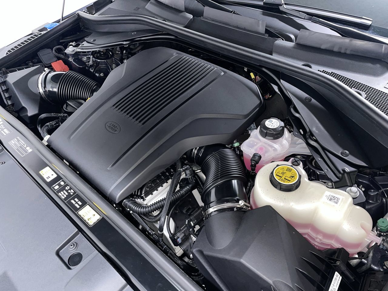 2025 Land Rover RANGE ROVER SPORT Mild Hybrid in Vancouver, British Columbia