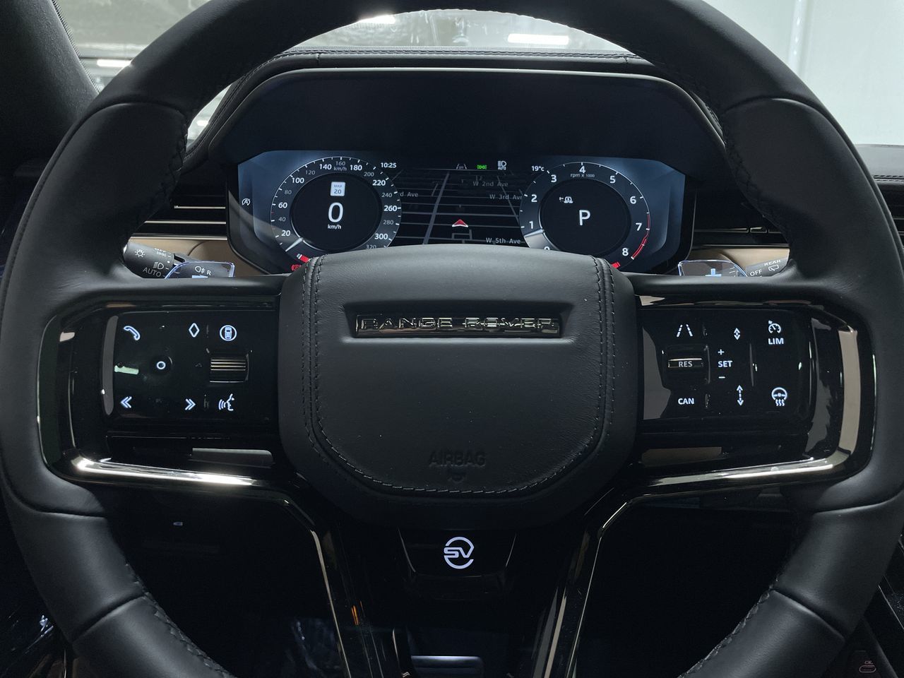 2025  Range Rover Sport Mild Hybrid