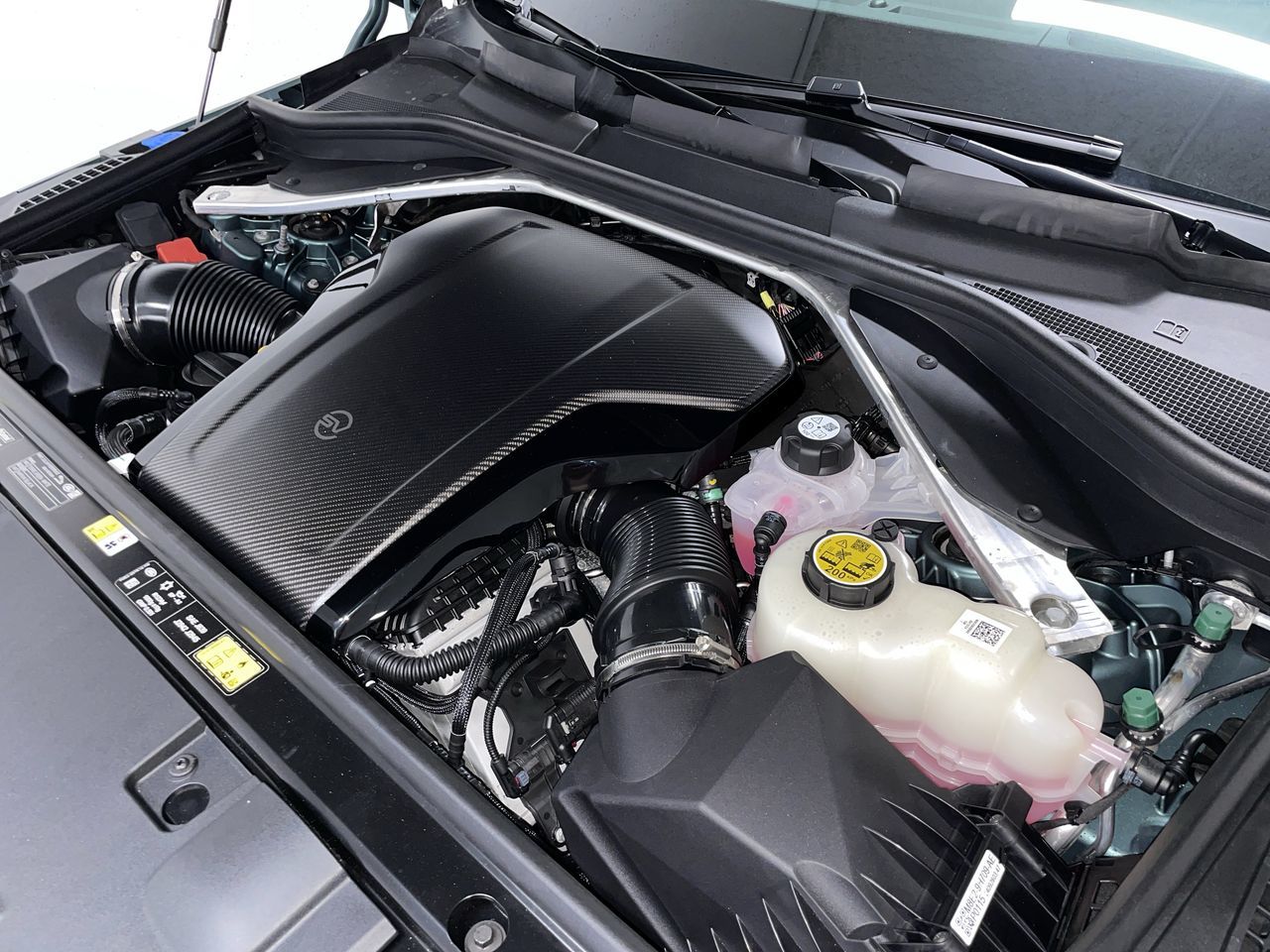 2025  Range Rover Sport Mild Hybrid