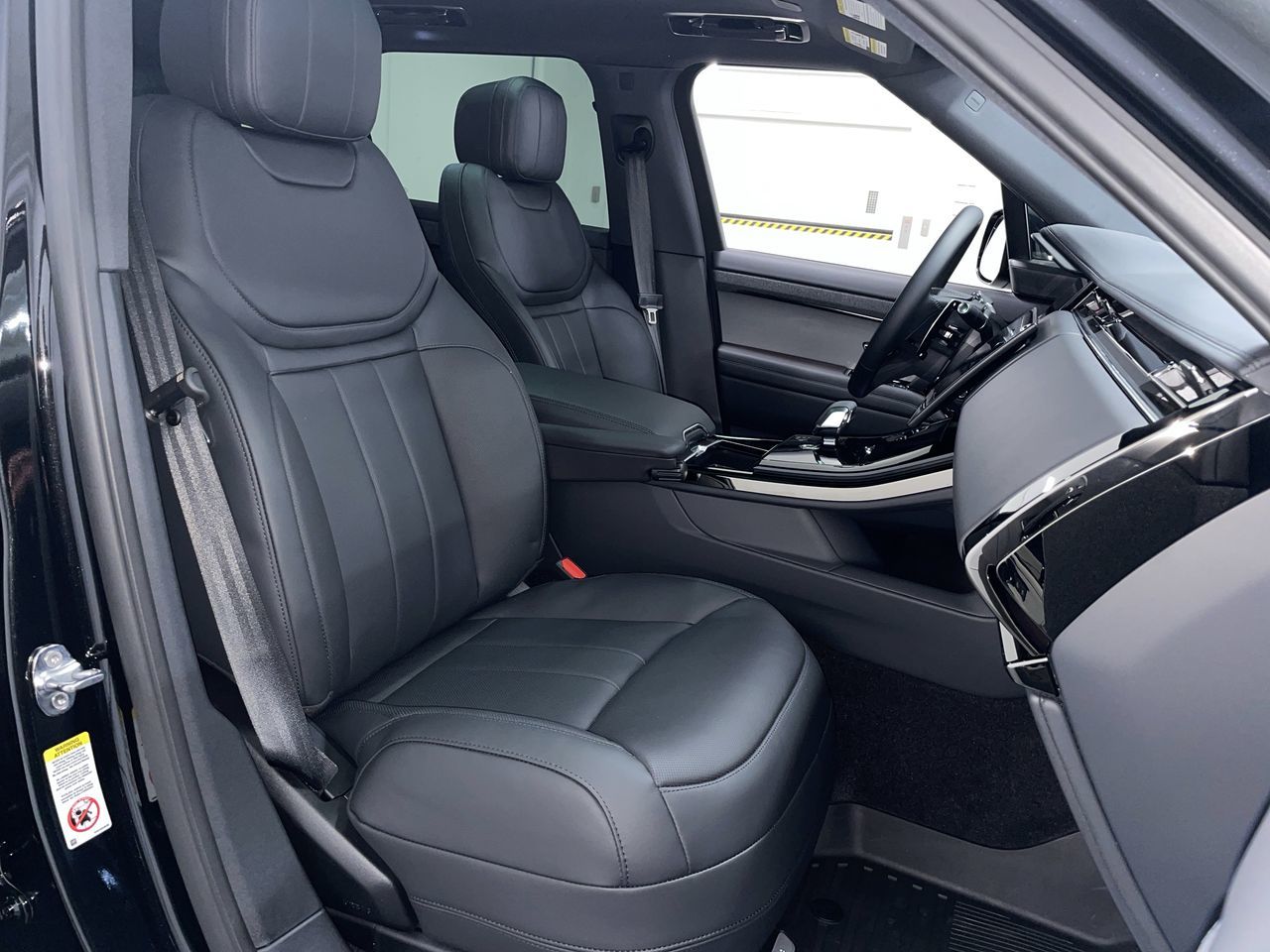 2025 Land Rover RANGE ROVER SPORT Mild Hybrid in Vancouver, British Columbia