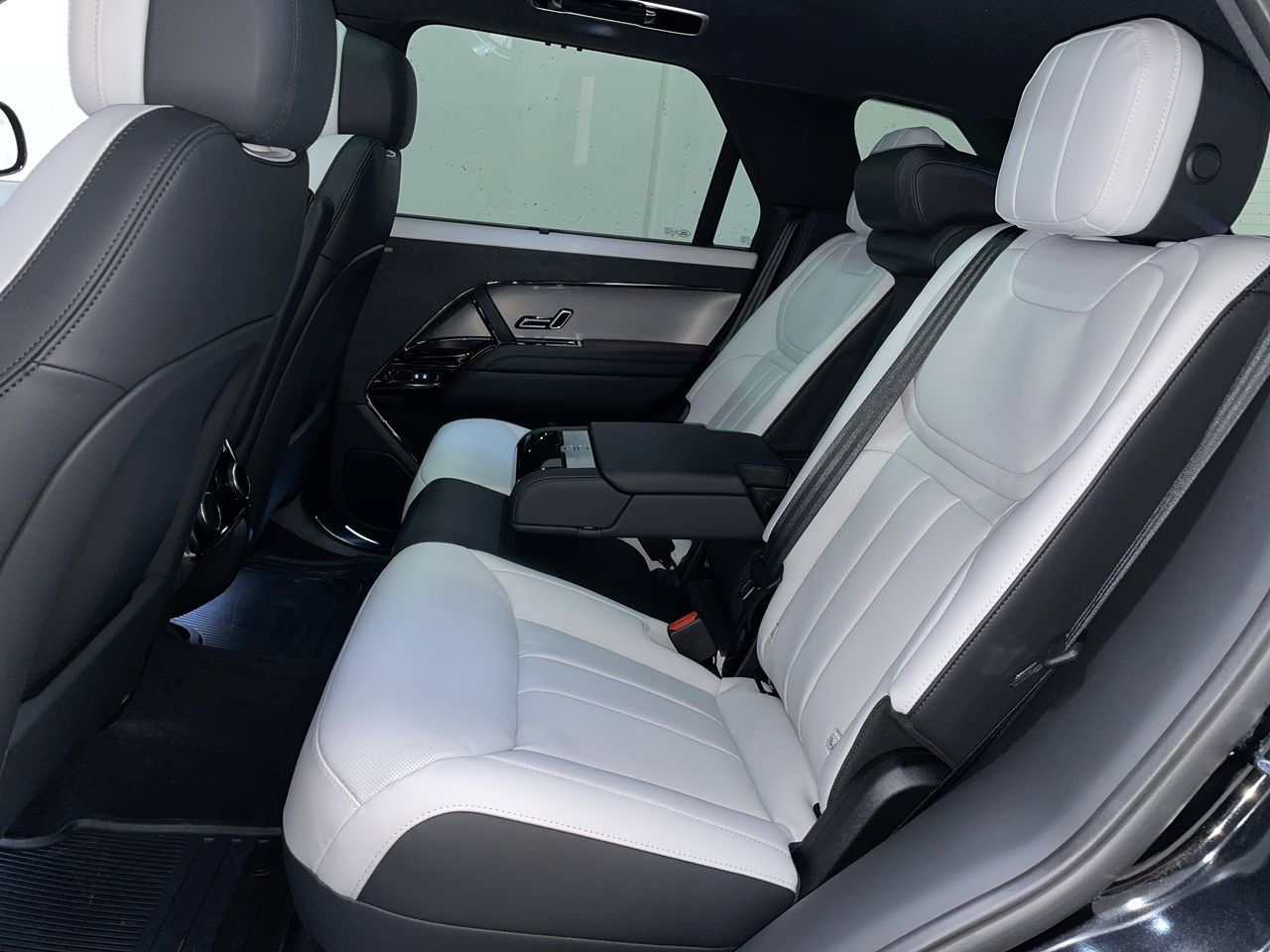 2025 Land Rover RANGE ROVER SPORT Mild Hybrid in Vancouver, British Columbia