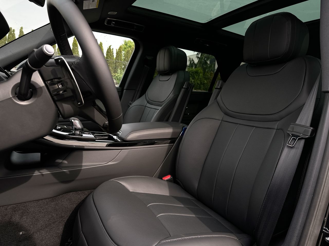 2025  Range Rover Sport Mild Hybrid