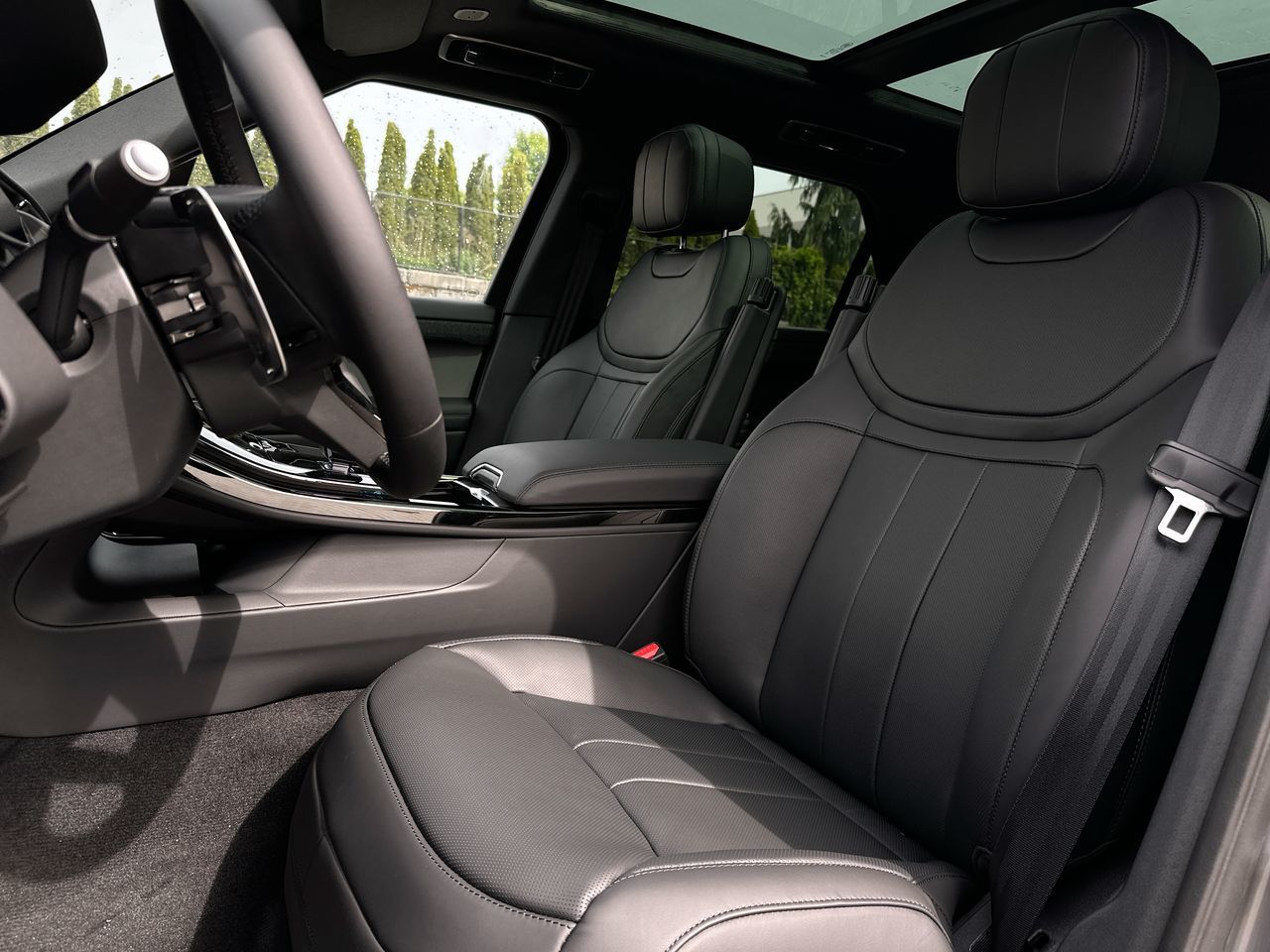 2025 Land Rover RANGE ROVER SPORT Mild Hybrid in Vancouver, British Columbia