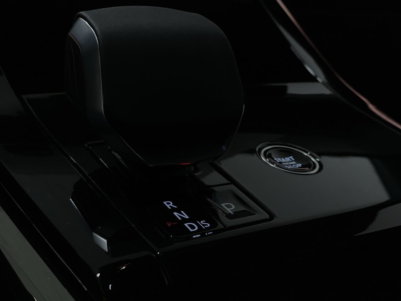 2025 Land Rover Range Rover Sport Mild Hybrid in Vancouver, British Columbia