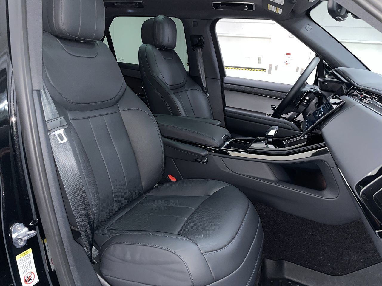 2025 Land Rover Range Rover Sport Mild Hybrid in Vancouver, British Columbia