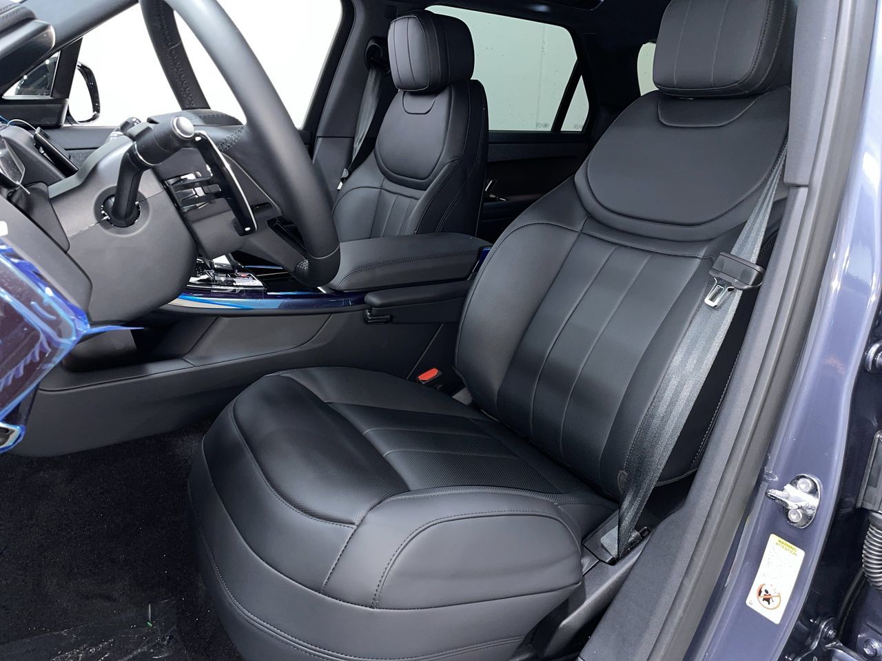 2025 Land Rover RANGE ROVER SPORT Mild Hybrid in Vancouver, British Columbia