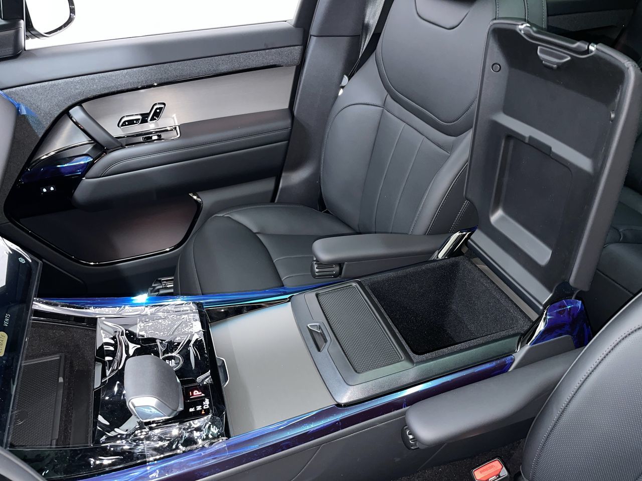 2025 Land Rover RANGE ROVER SPORT Mild Hybrid in Vancouver, British Columbia