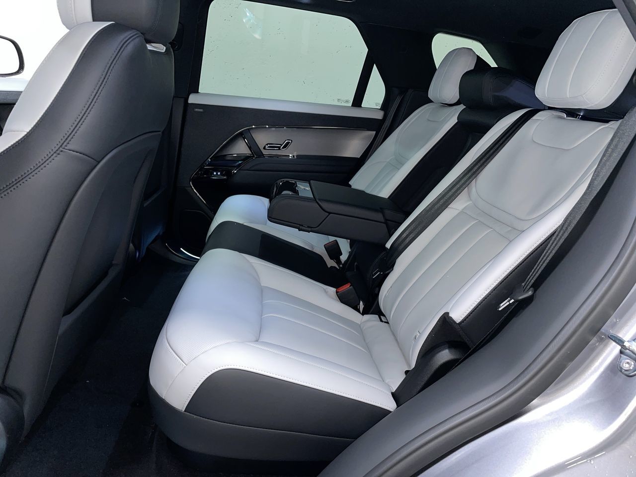 2025 Land Rover RANGE ROVER SPORT Mild Hybrid in Vancouver, British Columbia