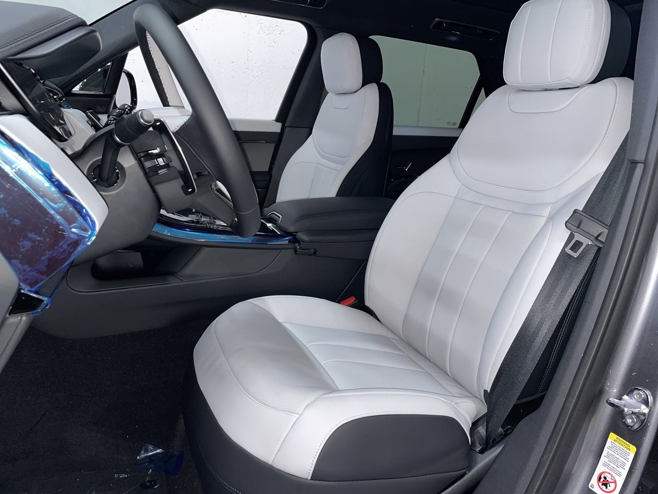 2025 Land Rover RANGE ROVER SPORT Mild Hybrid in Vancouver, British Columbia